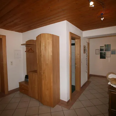 Neurauter-1 By Interhome 公寓 *